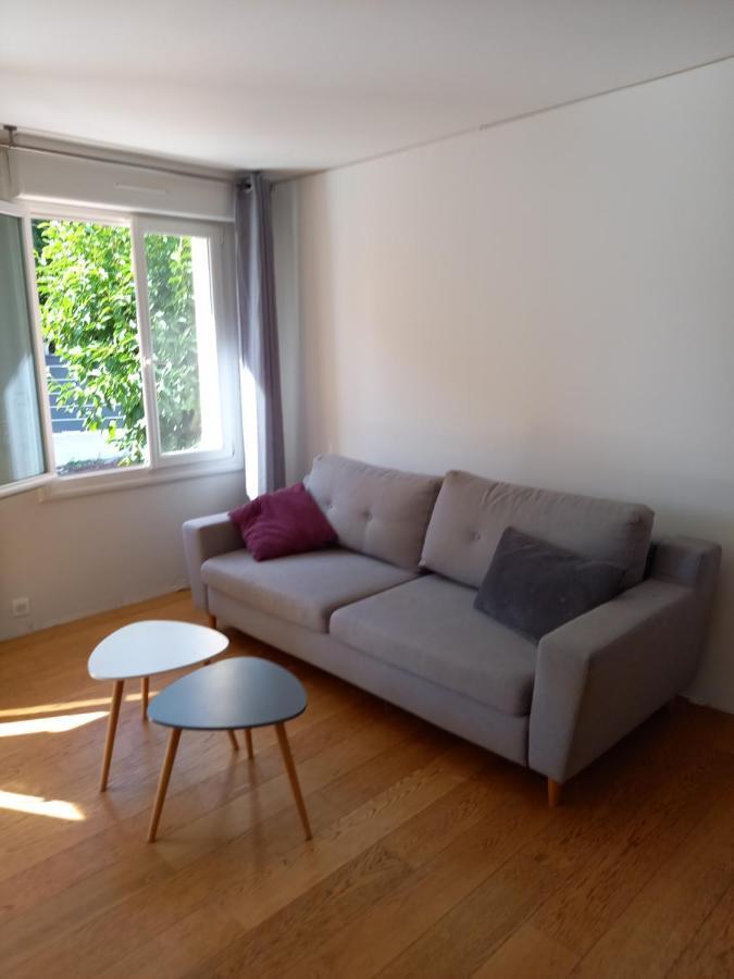 Nantes Aeroport 1-5 Couchages-Parking-Jardin Bouguenais Exteriér fotografie